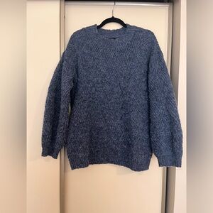 Femme: Cozy Blue Knit Sweater; Size “M”